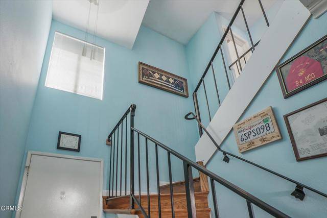 Ventura, CA 93001,2346 Mohican Lane