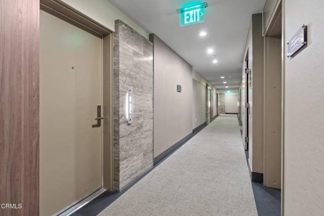 Pasadena, CA 91105,482 S Arroyo Parkway #405