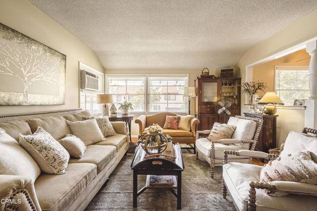 La Crescenta, CA 91214,3205 Fairesta Street