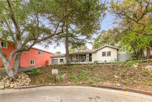 Altadena, CA 91001,1073 Hollygrove Lane