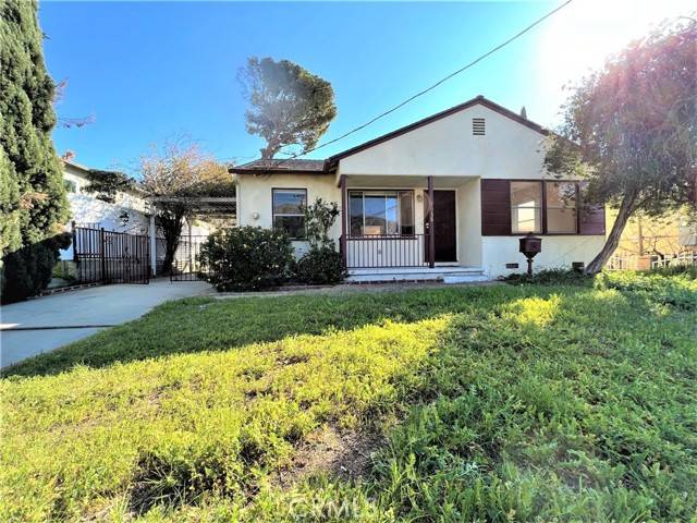 Sunland, CA 91040,7938 Le Berthon Street