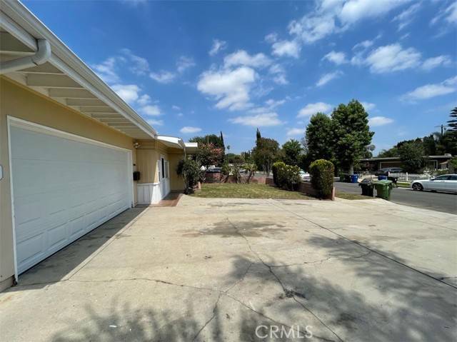 Granada Hills, CA 91344,15845 Simonds Street