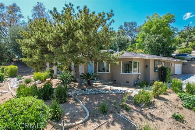 Altadena, CA 91001,1784 Skyview Drive