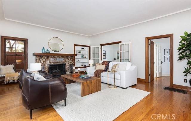 Glendale, CA 91202,1466 N Pacific Avenue