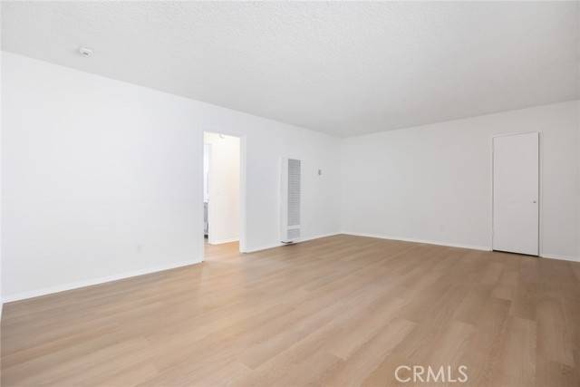 Los Angeles, CA 90042,117 S Avenue 54 #7
