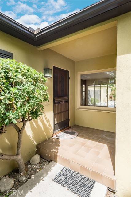 Glendale, CA 91201,1717 Riverside Drive