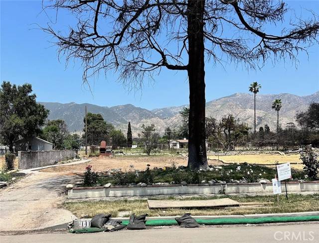 Altadena, CA 91001,141 W Manor