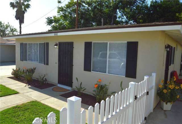 Duarte, CA 91010,868 Random Lane