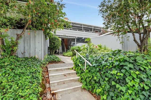 Pasadena, CA 91107,365 Hastings Ranch Road #4