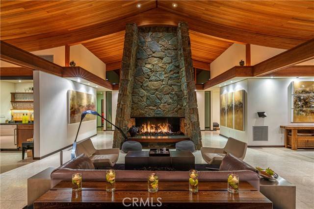 La Canada Flintridge, CA 91011,3820 Domal Lane