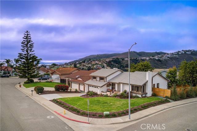 Pismo Beach, CA 93449,260 Coral Court