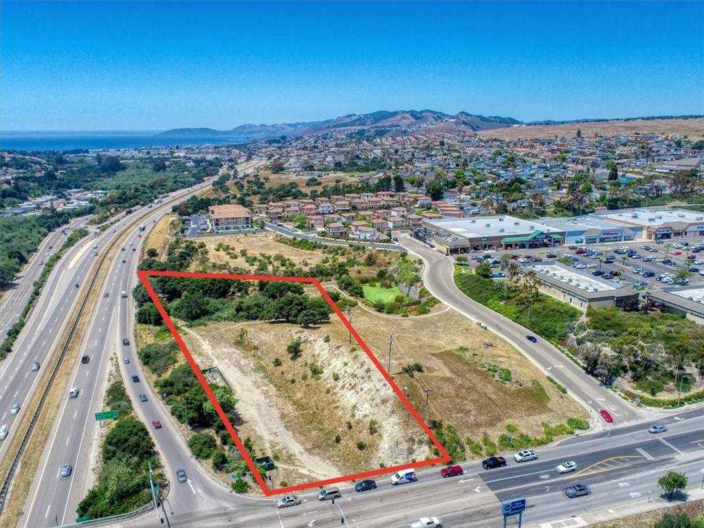 Pismo Beach, CA 93449,0 Oak Park Blvd