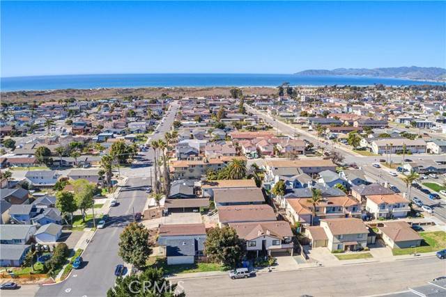 Grover Beach, CA 93433,881 Manhattan Avenue