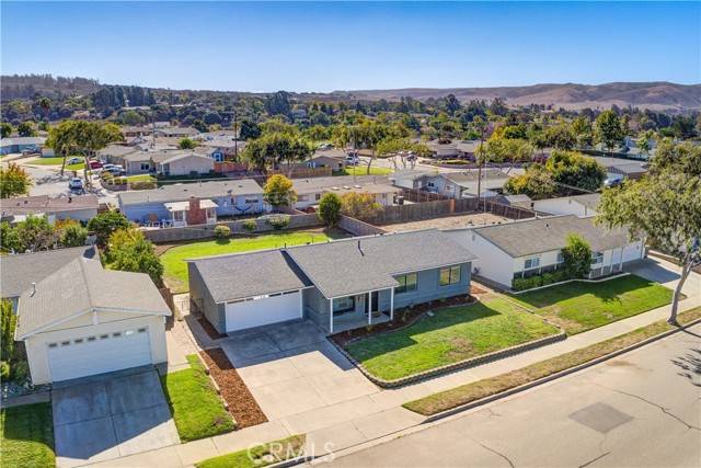 Santa Maria, CA 93455,206 Jullien Drive