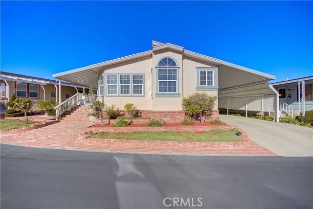 Arroyo Grande, CA 93420,816 Hacienda #238