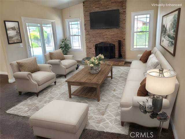 Clovis, CA 93611,1855 Dennis