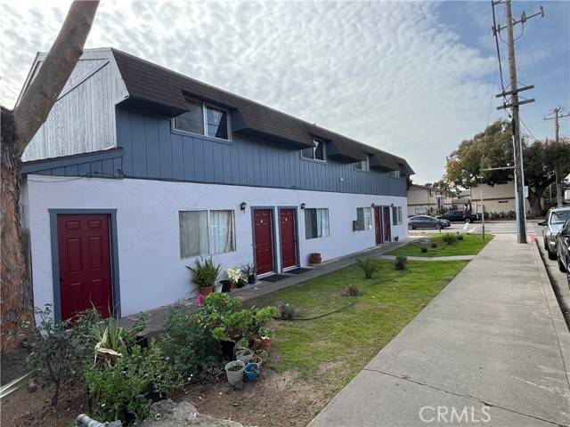 Arroyo Grande, CA 93420,1191 Fair Oaks Avenue