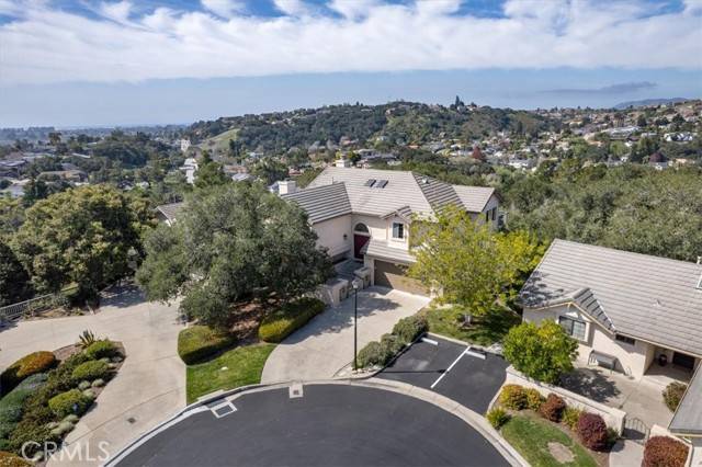 Arroyo Grande, CA 93420,220 Oakwood Court