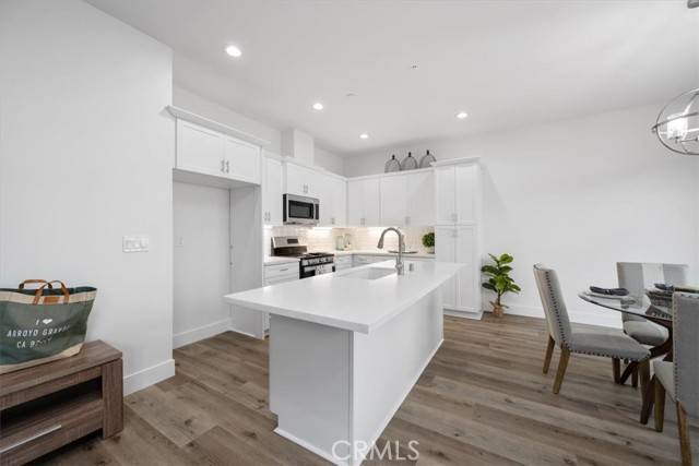 Arroyo Grande, CA 93420,364 S Halcyon Road