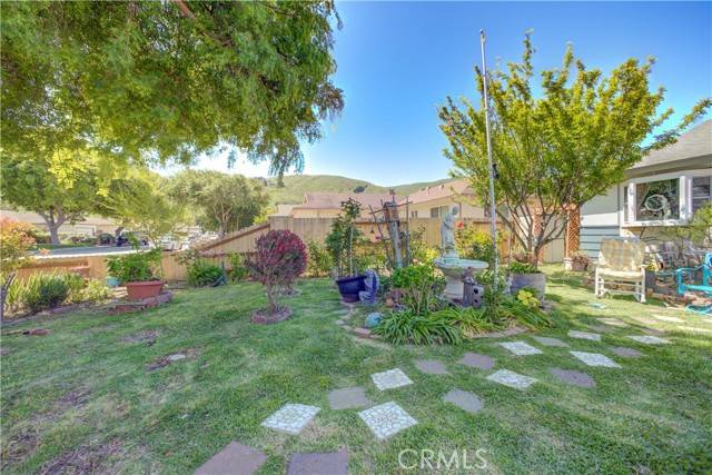 Lompoc, CA 93436,421 S O Place