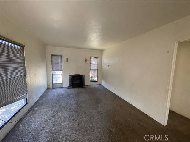 Santa Maria, CA 93454,609 E Church Street