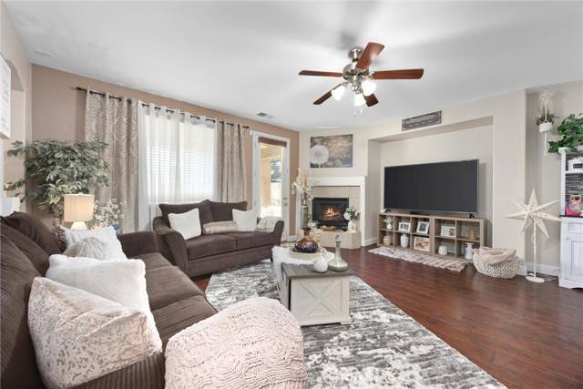 Bakersfield, CA 93312,11113 Cypress Falls Avenue