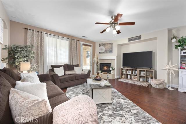 Bakersfield, CA 93312,11113 Cypress Falls Avenue