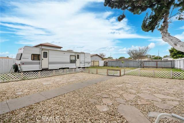 Lompoc, CA 93436,211 S K Street