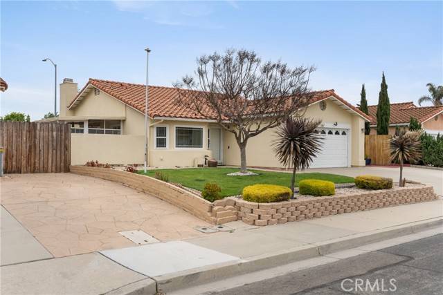 Santa Maria, CA 93455,445 El Nido Court