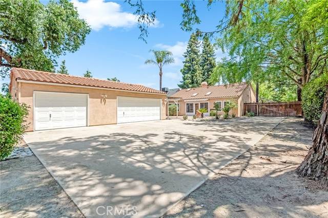 Visalia, CA 93292,1301 S Cotta Street