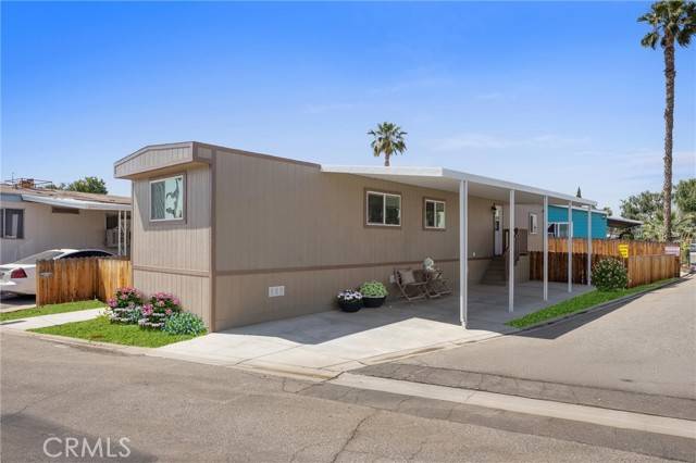 Bakersfield, CA 93308,35 Cedarwood