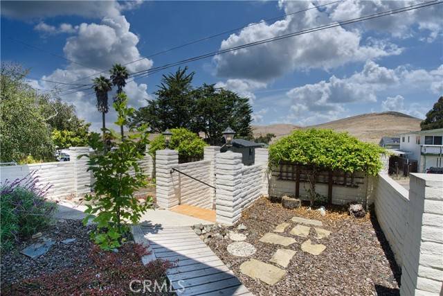 Morro Bay, CA 93442,978 Balboa Street