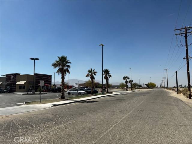 Salton City, CA 92274,2153 Azure Avenue