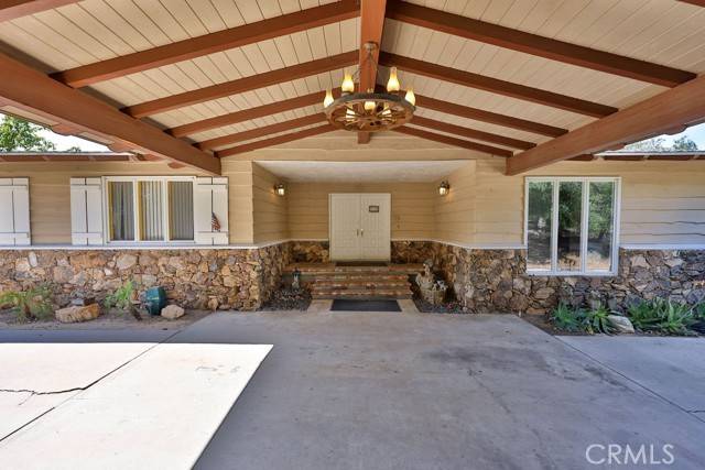 Alpine, CA 91901,2951 Via Viejas