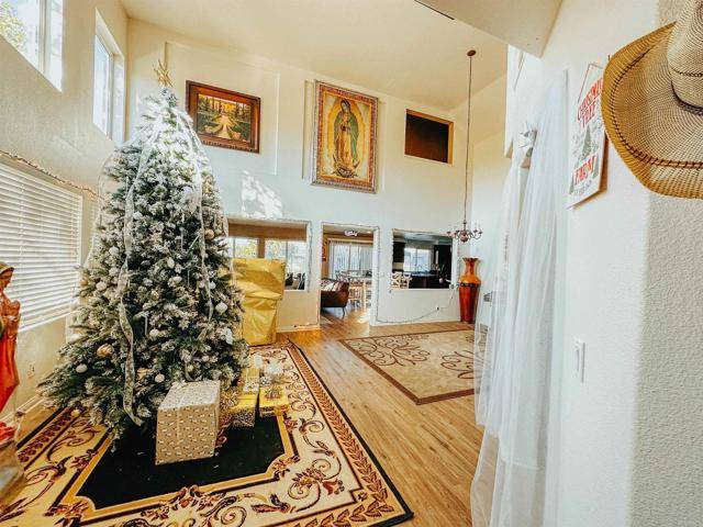 San Diego, CA 92154,5204 Topsail Dr
