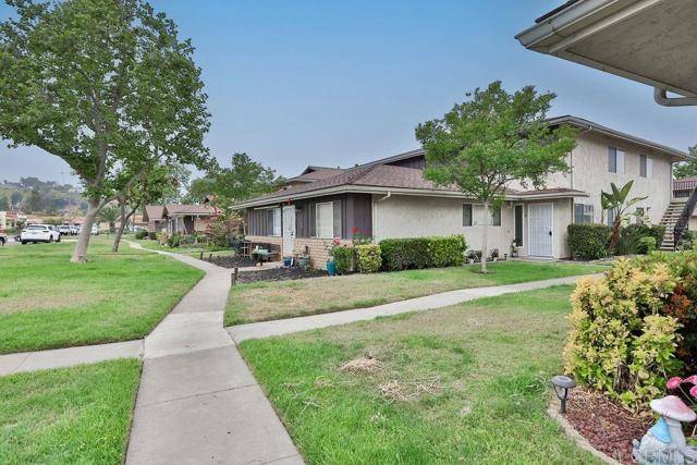 Lakeside, CA 92040,12128 Orange Crest Court #2