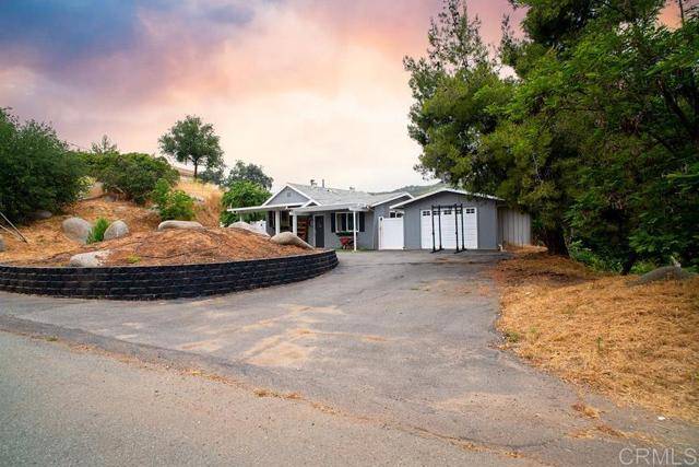 Alpine, CA 91901,1042 Midway Drive