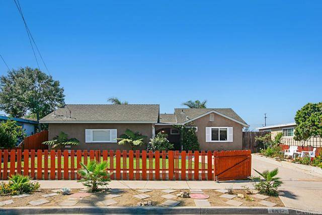 Imperial Beach, CA 91932,817 Hickory Court