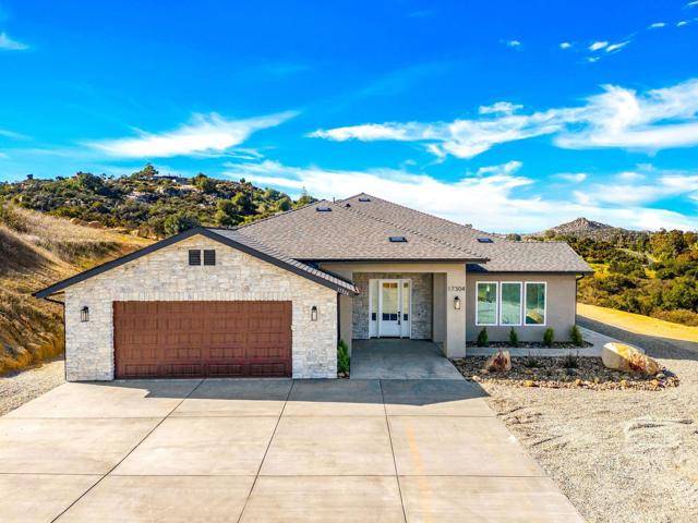 Ramona, CA 92065,17304 Mount Woodson Heights