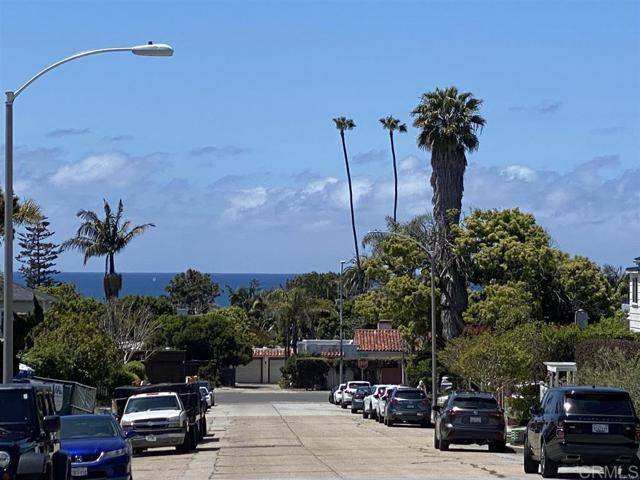 La Jolla, CA 92037,621 Genter St