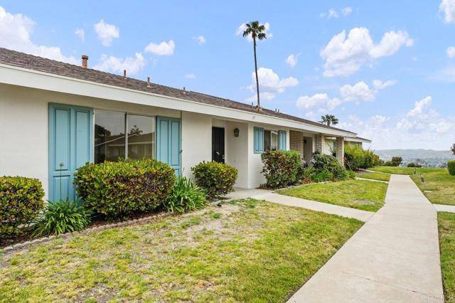 Oceanside, CA 92057,3755 Vista Campana #57