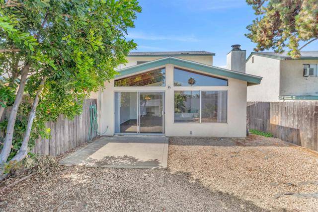 Spring Valley, CA 91977,8816 Terrarama Avenue