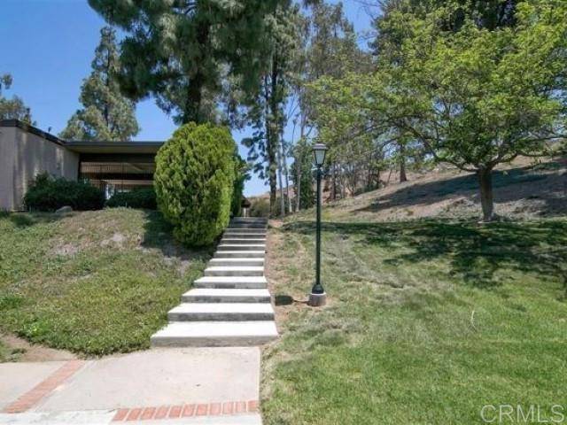 Santee, CA 92071,9240 Via Anita