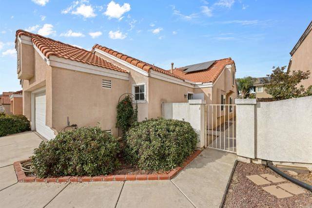 Murrieta, CA 92562,41147 Via Cedro