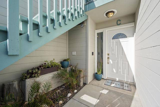 Imperial Beach, CA 91932,1670 Seacoast Drive #C