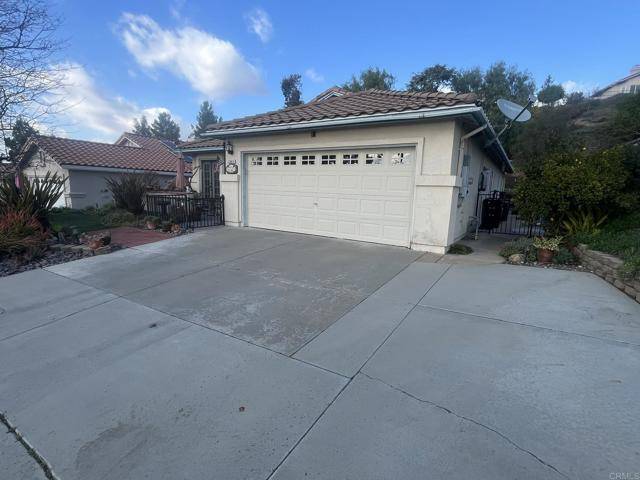 Alpine, CA 91901,2065 Larkspur