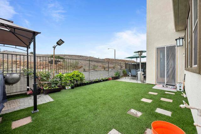 Chula Vista, CA 91913,2082 Trevi Cir