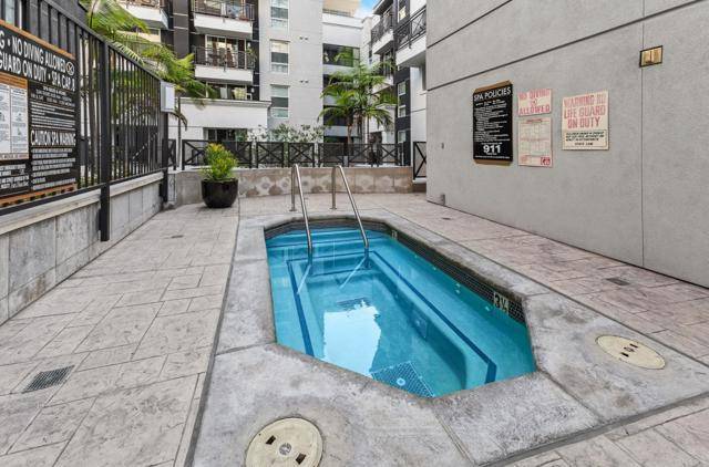 San Diego, CA 92101,525 11th Avenue #1203