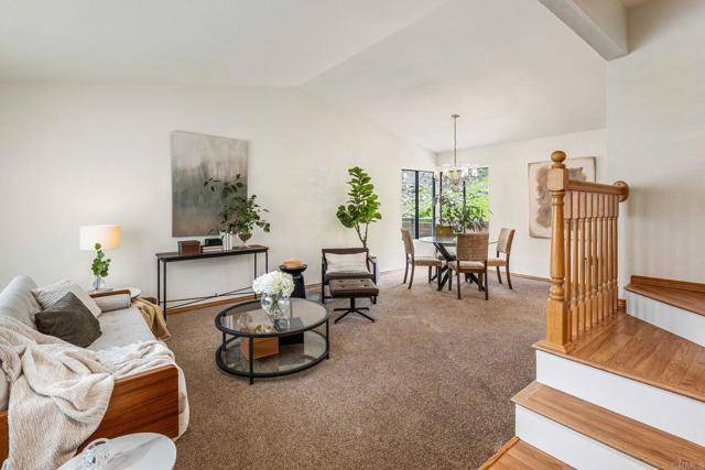 Poway, CA 92064,12349 Bluewing Court