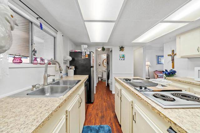 Poway, CA 92064,13329 Buena Vista #52